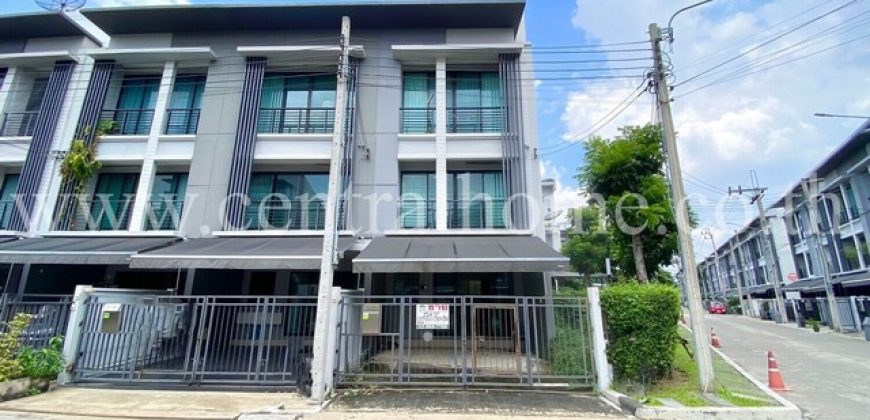 ทาวน์โฮม บ้านกลางเมือง งามวงศ์วาน หลักสี่ ทำเลดี หลังมุม