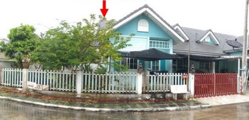 ขายบ้านแฝดหมู่บ้านวีน่า ทาวน์ ซอยชุมชนกลาง-สะพานสี่ ปลวกแดง จังหวัดระยอง