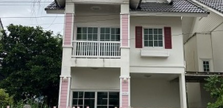 ขายบ้านแฝด หมู่บ้านวีน่า ทาวน์ ถนนสายลุ่มสุพรรณ-ห้วยปราบ ปลวกแดง ระยอง