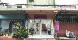 ลดราคาด่วน อาคารพาณิชย์ 3 ชั้นครึ่ง ติด MRT ลาดพร้าว 101