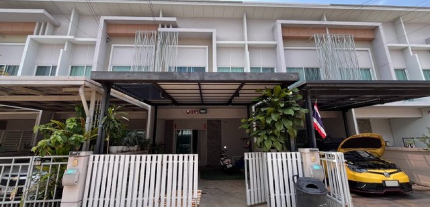 ขายทาวน์เฮ้าส์ 2 ชั้น โครงการ เดอะเมโทรรัตนาธิเบศร์ อำเภอเมืองนนทบุรี