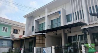 ขายทาวน์เฮ้าส์ 2 ชั้น โครงการ อู่ทอง เพลส 6 อำเภอลำลูกกา ปทุมธานี