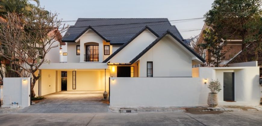 ขาย Luxury Pool Villa บ้านเดี่ยวหรูพร้อมอยู่ พฤกษาทอง เชียงใหม่ ใกล้ NIS