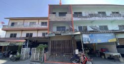 ขายอาคารพาณิชย์ 3 ชั้น เมืองชลบุรี ถนน เพชรบ้านสวน