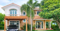 ใกล้ MRTสุวินทวงศ์-มีนบุรี Windsor Park & Golf Club รร.นานาชาติ Bromsgrove3กม. คฤหาสน์หรู 2 ชั้น 102 ตร.วา 302 ตร.ม. 3-4นอน 3น้ำ 3แอร์