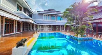 ชลบุรี ให้เช่าคฤหาสน์พูลวิลล่าหรุ 3 ชั้น 3ไร่ 2งาน พร้อมเรือนรับรอง 2 หลัง 802ตรม. โลตัส พนัสนิคม 1กม. กว้างมาก 7นอน 7น้ำ 10แอร์ พานทอง