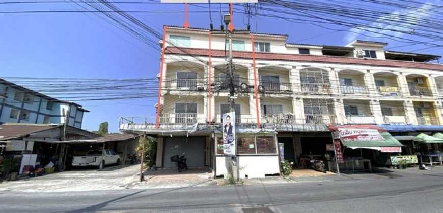 ขายอาคารพาณิชย์ 3 ชั้น จำนวน 2 คูหา เมืองชลบุรี ถนน บ้านสวน – หนองข้างคอก