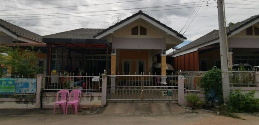 ขายบ้านแฝด หมู่บ้านบ้านเฟื่องฟ้า ซอยอรวิน ซอย 5 ระยอง