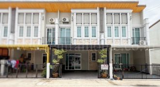 ทาวน์โฮม โกลเด้น ทาวน์ รามอินทรา – วงแหวน บ้านสวย พร้อมอยู่ ใกล้ MRT คู้บอน