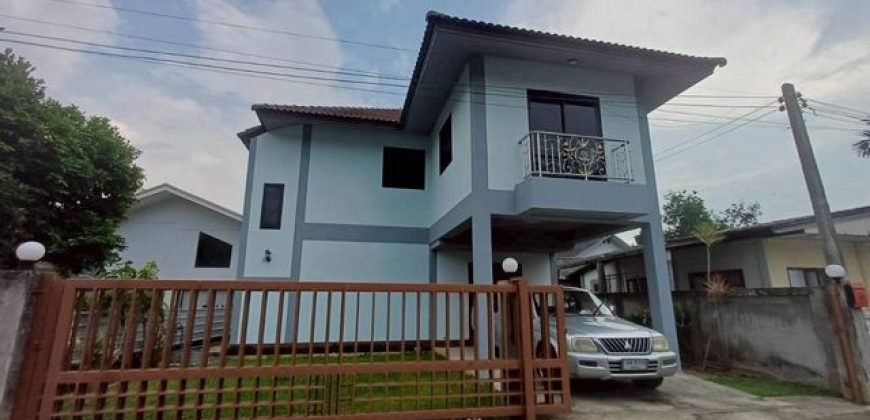 โซนสุเทพ ลดหนักเหลือเพียง 3.9 ล้าน บ้านเดี่ยว 2 ชั้น #หลังมช. #เหมาะทั้งอยู่อาศัยและลงทุนปล่อยเช่า พื้นที่ด้านหลังเหลือเยอะ ต่อเติม/ทำสวนได้