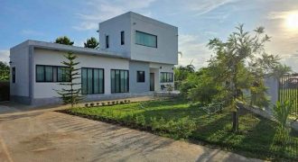 โซนสันทราย – #แม่โจ้ ขายเพียง 4.29 ล้าน 138 ตรว. บ้านเดี่ยวพื้นที่ใหญ่ วิวโล่ง ฟังก์ชันครบ ของแถมจัดเต็มหลักแสน พร้อมเข้าอยู่ทันที