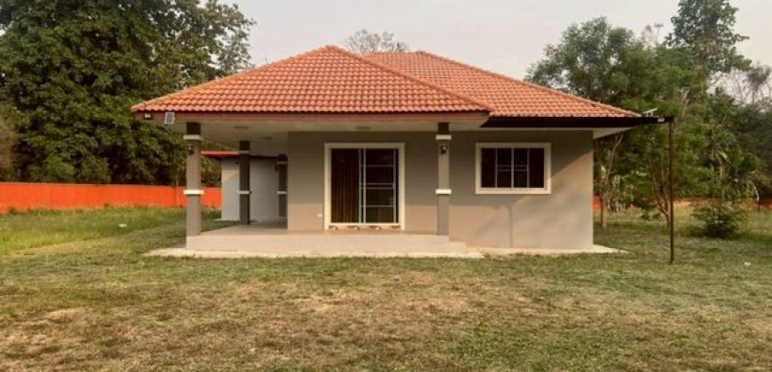 โซนสันทราย ขายเพียง 5.2 ล้าน บ้านพร้อมที่ดิน 2 ไร่ #รีโนเวทใหม่ ราคาดีมาก ได้ทั้งบ้าน ได้ทั้งพื้นที่ ใช้ชีวิตแบบส่วนตัวสุดๆ ใกล้เมือง