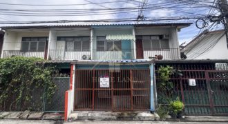 ทาวน์เฮ้าส์ 2 ชั้น เตาปูน ซอย กรุงเทพ – นนทบุรี 17 บางซื่อ
