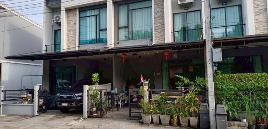 ขายทาวน์โฮม พลีโน่ พหลโยธิน-วัชรพล 1 – ความเป็นส่วนตัวระดับพรีเมียม (ไม่มีบ้านฝั่งตรงข้าม!)