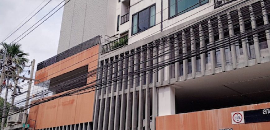 ขาย คอนโด คุรุธานี ไพรเวซี่ แต่งครบ ห่างจาก MRT สิรินธรแค่ 10 นาที ใกล้เซ็นทรัล ปิ่นเกล้า