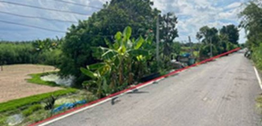 พื้นที่ดิน – 0 ไร่ 0 ngan 100 ตาราง-วา 350000 บาท. ไม่ไกลจาก หนองเสือ ทำเลสวย ปทุมธานี