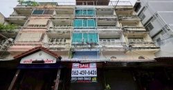 อาคารพาณิชย์ 4.5 ชั้น หมู่บ้านยัวร์เฮ้าส์ บางกรวย-ไทรน้อย ใกล้ SRT บางบำหรุ