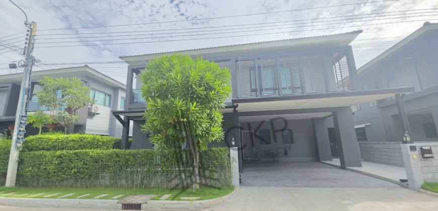 ขาย บ้านเดี่ยว เซนโทร บางนา-กิ่งแก้ว ใกล้ตลาดกิ่งแก้ว แม็คโคร มาร์เก็ตวิลเลจ เมกาบางนา และเซ็นทรัล วิลเลจ | รหัส 93385