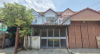 หมู่บ้านสุขสันต์ 9 ทาวน์โฮม 2 ชั้น ซอยเพชรเกษม 110 หนองแขม ราคาพิเศษ แหล่งชุมชน เปิดกว้างสำหรับเจรจา พร้อมพิจารณาทุกข้อเสนอ