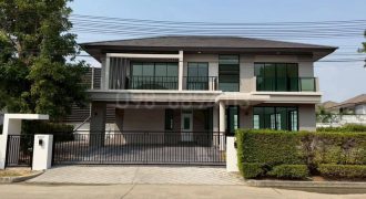 ขายบ้านเดี่ยว 2 ชั้น มบ.ณุศาศิริ ซิตี้ พระราม 2 เนื้อที่ 154.4 ตรว 3นอน 5น้ำ มีสระว่ายน้ำส่วนตัว หน้าบ้านทิศใต้