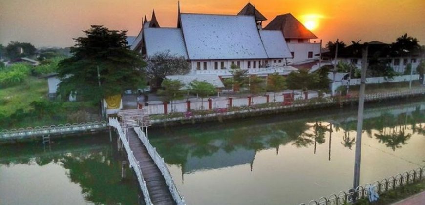 THAWIWATANA RIVERSIDE HERITAGE ESTATE Bangkok, Thailand