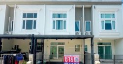 LM26-0048 ขายทาวน์โฮม 2 ชั้น กัสโต้ สุขสวัสดิ์ ประชาอุทิศ 90 พื้นที่ 16.9 ตรว 2 นอน 2 น้ำ บรรยากาศเงียบสงบ เพื่อนบ้านดี เหมาะแก่การพักผ่อน