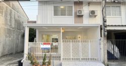 lN-107 ขายทาวน์โฮม 2 ชั้น พฤกษา47/2 เทพารักษ์ บางเมือง พื้นที่ 16.2 ตรว 3 นอน 3น้ำ บ้านรีโนเวทใหม่ทั้งหลัง ตกแต่งพร้อมเข้าอยู่