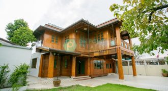 Teak House (Detached House) Near Sutthisan For Rent and Sale (D2861)