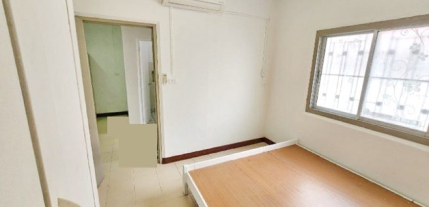 วัดศรีวารีน้อย 33ตรม. ให้เช่า 2,599 บาท คอนโด รีโนเวทใหม่ สุวรรณภูมิ1 ไม่เคยอยู่ ขายขาดทุน 379,999 บาท King Power ชั้น5 ทาสีใหม่