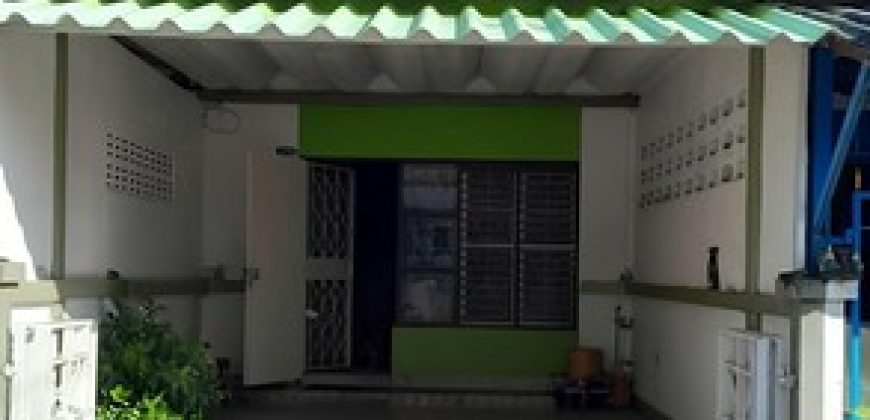 ขายบ้านนาป่าชลบุรี รับผ่อนตรงบ้านทาวเฮาว์2ชั้นพร้อมเฟอร์นิเจอร์ ม.บแฟมิลี่ปาร์ค เฟส5 ต.นาป่า อ.เมืองชลบุรี