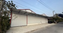 ให้เช่าโกดังสร้างใหม่ 650 ตรม. ถนนกรุงเทพกรีฑา รถเทรลเลอร์เข้าออกได้ ** (มี2 ยูนิตติดกัน เช่ารวมได้ 1300 ตรม)