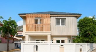 ขายบ้านเดี่ยว 2 ชั้น 78 ตรว. ทองสถิตย์วิลล่า รามอินทรา 34 รีโนเวทใหม่ สไตล์ Modern Tropical-Industrial ใกล้รถไฟฟ้า ใกล้ทางด่วน