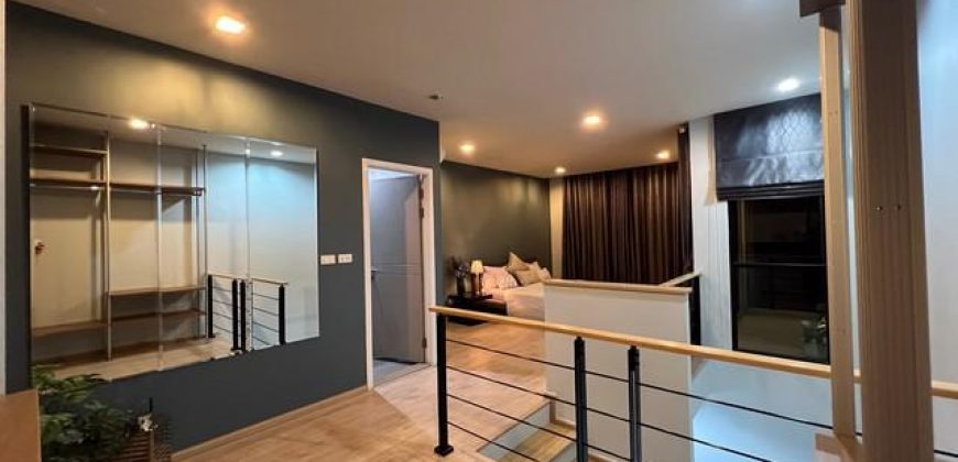 ให้เช่าทาวน์โฮม 3.5 ชั้น 22 ตร.ว. Arden Pattanakarn ใกล้ ม.เกษมบัณฑิต