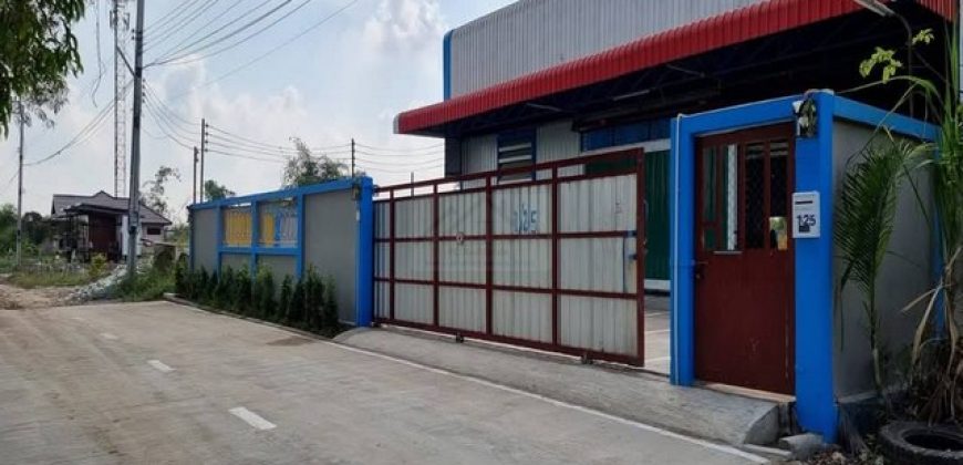 ให้เช่าโกดังพร้อมออฟฟิศ Stand alone 450 ตรม. ถนนคุ้มเกล้า ลาดกระบัง เหมาะทำคลังสินค้า,จุดกระจายสินค้า,โรงงาน