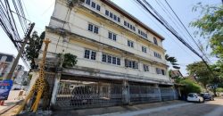 ขายที่ดินพร้อมบ้านเดี่ยวหลังมุม 128 ตรว. ม.เกศินีวิลล์ ประชาอุทิศ 21 ห้วยขวาง ใกล้แยกเหม่งจ๋ายตรงข้ามนานาชาติ KIS