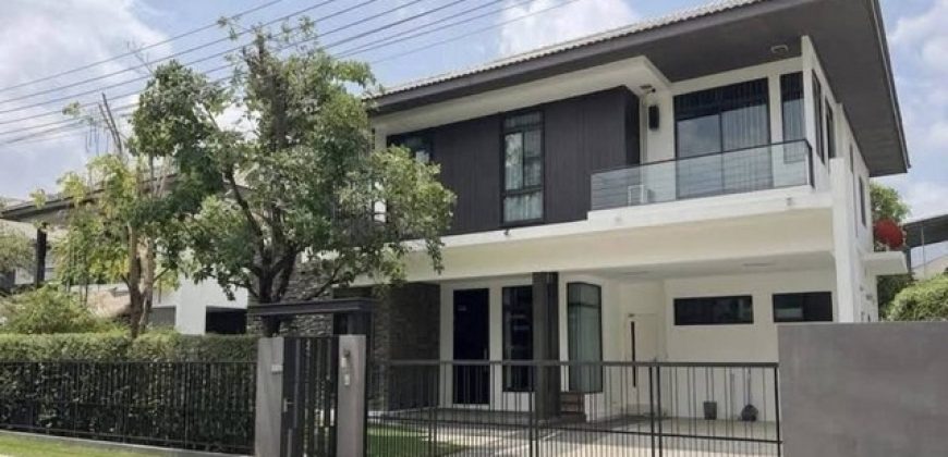 ให้เช่าบ้านเดี่ยว 2 ชั้น 83 ตรว. 4 ห้องนอน มัณฑนา ศรีนครินทร์-บางนา โซนส่วนตัว ใกล้คลับเฮาส์ ใกล้ Food Land ศรีนครินทร์