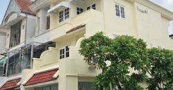 รหัสC7139 ให้เช่าทาวน์โฮม 3ชั้น ย่านลาดพร้าวโชคชัย 4 บ้านหลังมุม เหมาะทำโฮมออฟฟิศและพักอาศัย