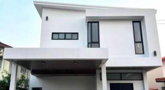 HS 1932 ขายบ้านเดี่ยว 2 ชั้นสร้างใหม่ 50 ตรว. 4 ห้องนอน โครงการบางนาวิลล่า บางนาตราด ซอย 39