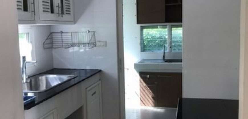 บ้านเดี่ยว วิวทะเลสาบขนาดใหญ่ ย่านสายไหม–วัชรพล–สุขาภิบาล 5 หมู่บ้านมัณฑนา เลค วัชรพล ถนนสุขาภิบาล 5 เลี้ยงสัตว์ได้ จดทะเบียนได้