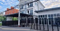 HR 10010 ให้เช่าโฮมออฟฟิศ 3 ชั้น เฉลิมพระเกียรติ ร.9 ย่านสวนหลวง อุดมสุข สุขุมวิท103 ใกล้ รถไฟฟ้า MRTสีเหลือง ศรีอุดม