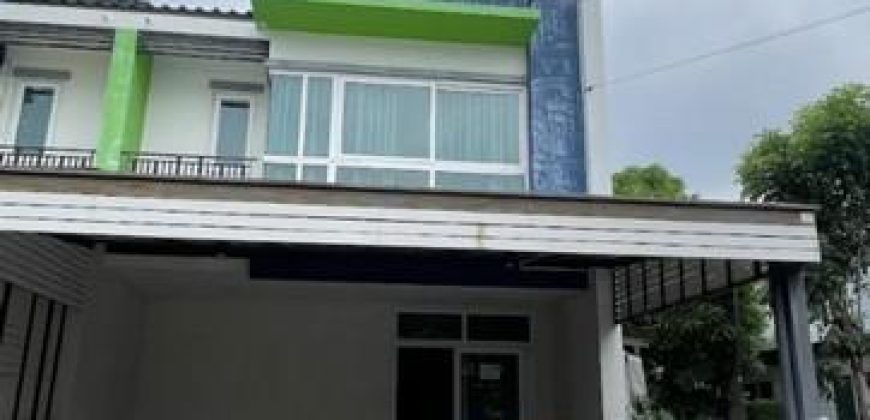 ขายทาวน์โฮม2ชั้น34ตร.วหมู่บ้านรสาแกรนด์วิลล์หลังมุมซอยพหลโยธิน73ใกล้เซียร์ รังสิต