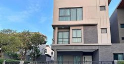 ให้เช่าบ้านเดี่ยว3ชั้น4นอนบ้านกลางเมืองรามอินทรา83สเตชั่นติดสวนบ้านหัวมุมใกล้รถไฟฟ้าสายสีชมพู