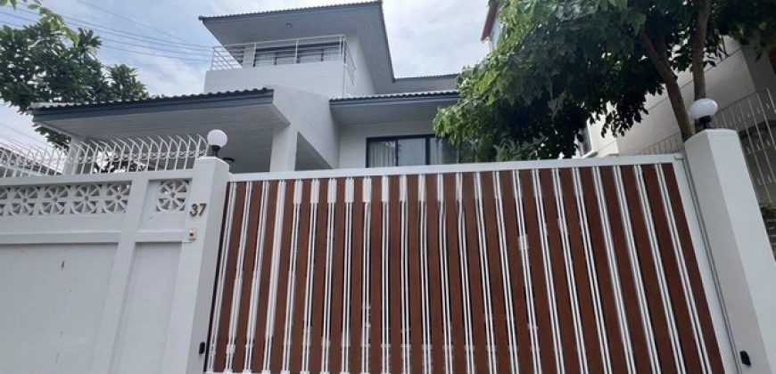 รหัสC7166 ให้เช่าบ้านเดี่ยวใจกลางเมืองย่านถนนนราธิวาสราชนครินทร์ ใกล้สีลม สาทร พระราม 3 พระราม 4