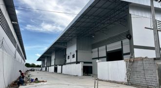 ให้เช่าโกดังพร้อมออฟฟิศสร้างใหม่ ไฟฟ้า 250 KVA มี 3 ขนาดให้เลือก ตำบล สวนหลวง อำเภอกระทุ่มแบน