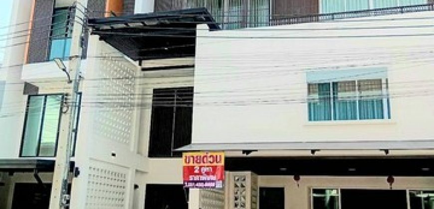 ขายทาวน์โฮม 3.5 ชั้น 2 คูหา ติดกัน โครงการอนินทาวน์ เทียนทะเล 7 ท่าข้าม พระราม 2 บางขุนเทียน