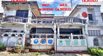 ขายอาคารพาณิชย์ 2 ชั้น 4 คูหา มีชั้นดาดฟ้า เมืองชลบุรี ถนน ศุขประยูร