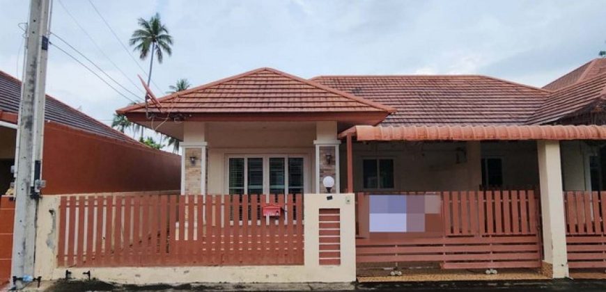 ขายบ้านแฝด หมู่บ้านวริศรา 8 ซอยเทศบาล 18 ถนนสุขุมวิท ระยอง