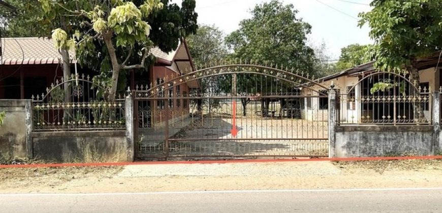 บ้านเดี่ยว กาฬสินธุ์ ถนน สายบ้านเหล่าแดง – บ้านโคกประสิทธิ์ อำเภอ ฆ้องชัย จังหวัด กาฬสินธุ์