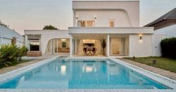 Luxury Pool Villa เพียง 19.9 ล้าน 202.6 ตรว. บ้านสไตล์โมเดิร์น ใจกลางเมืองเชียงใหม่ #เฟอร์นิเจอร์และเครื่องใช้ไฟฟ้าครบครัน เข้าอยู่ได้ทันที