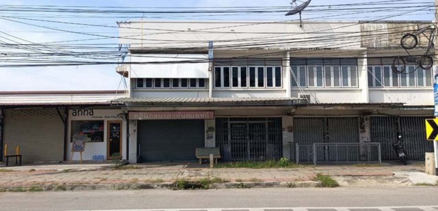 ขายอาคารพาณิชย์ ถนนสายบางแพ-ดำเนินสะดวก อำเภอบางแพ ราชบุรี